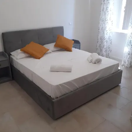 Raynova Guest house Rome